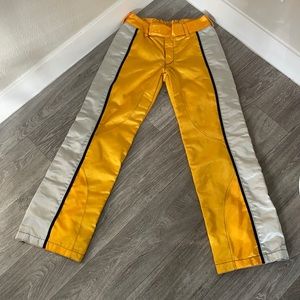 Girlyz fashion for the dirt pants size 4 (S/M)